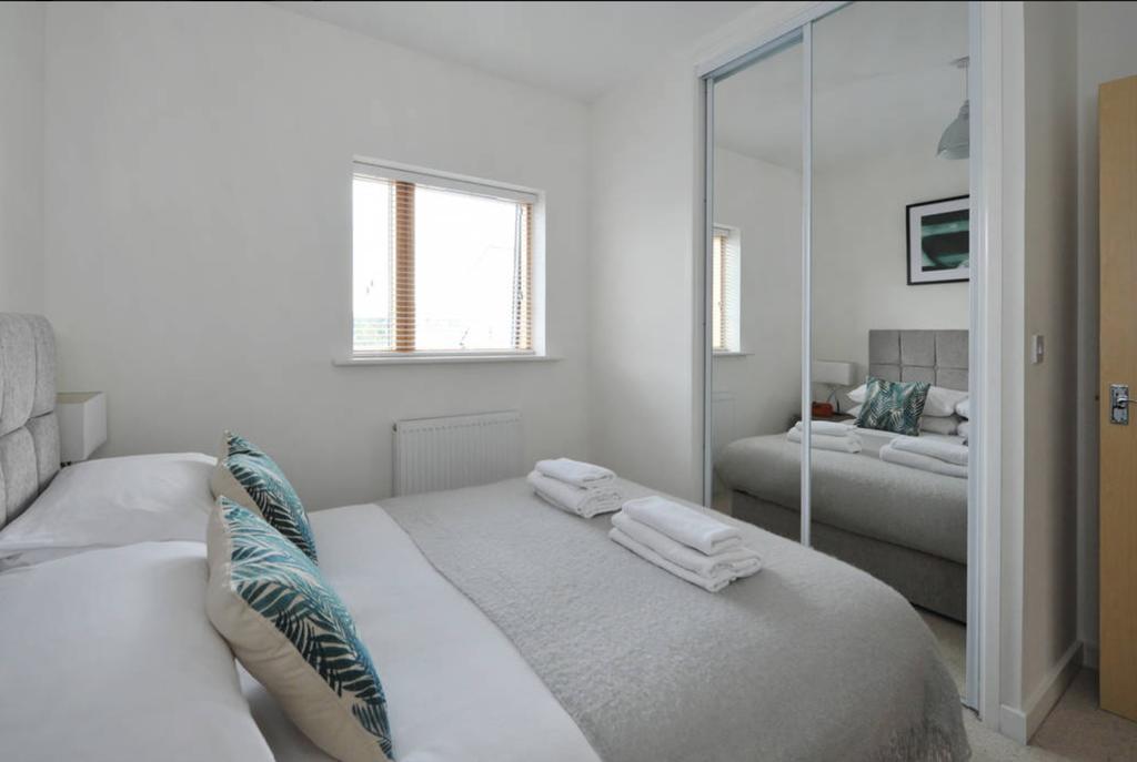 Liberty Marina 2Br Apartment Портісгед Екстер'єр фото
